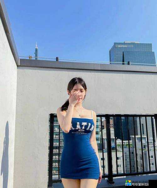 蜜桃_AV区一区二区三区爆火背后：一场年轻人的破圈狂欢