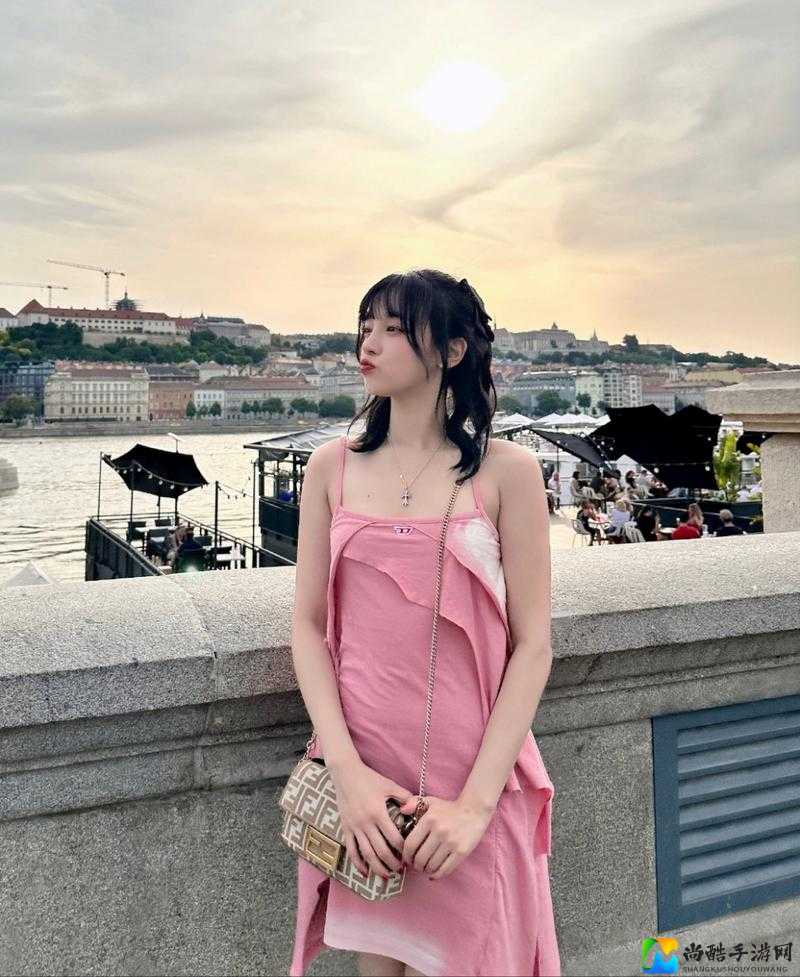 撩起短裙的勇气与担当：宋雨琦小说背后的当代启示