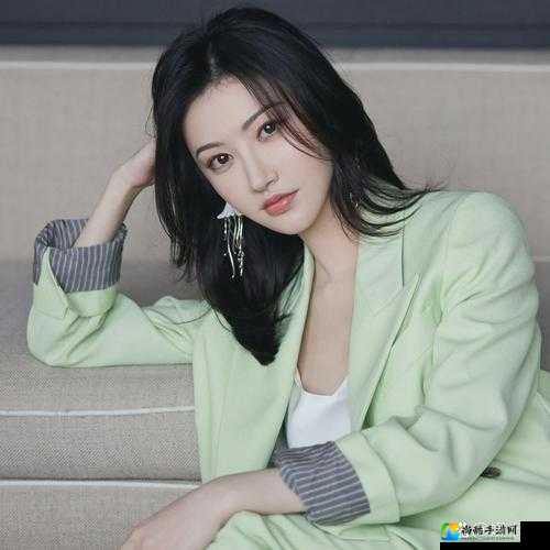 凌晨三点女人免费观看电视剧：那些深夜追剧的孤独与陪伴